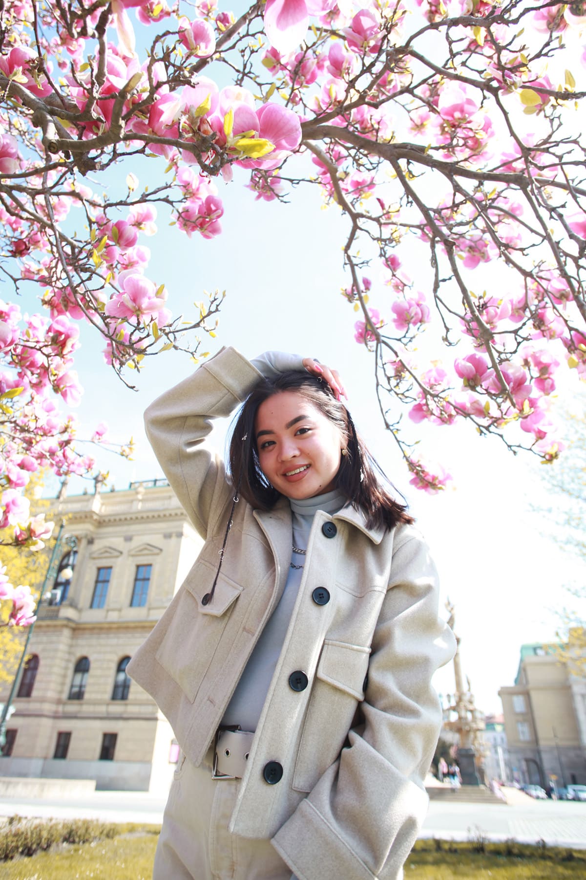 Photoshoot with magnolia in Prague